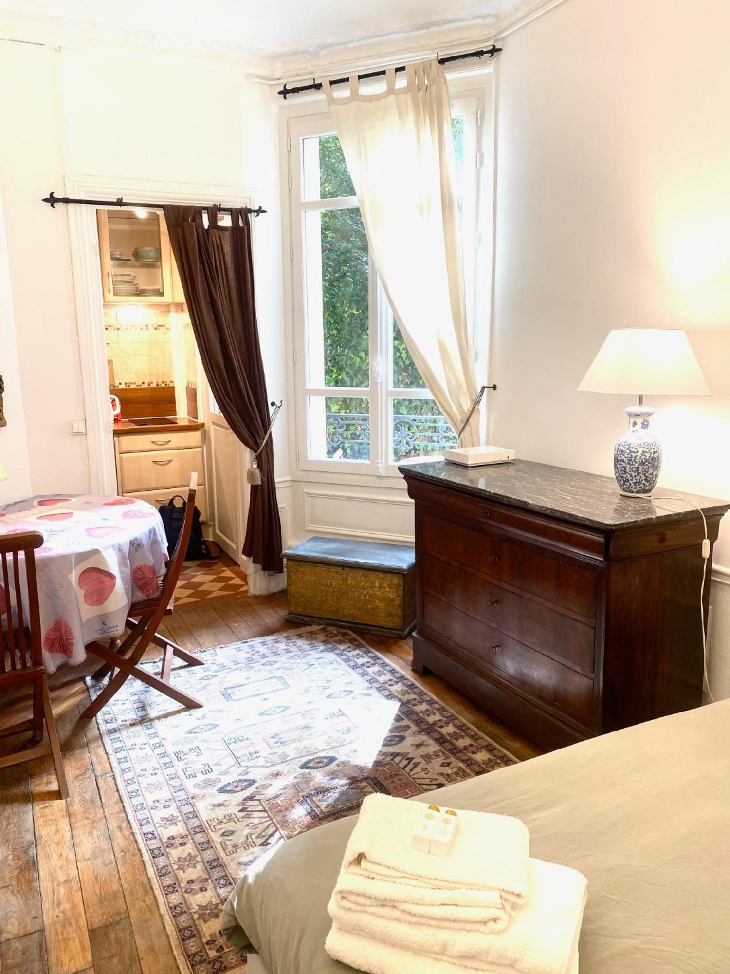 Paris : Superbe Appartement Confortable Exterior photo